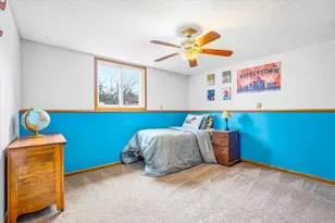 1487 Meadow Ln, Maple Plain, MN 55359 - Photo 28