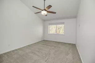 2102 Water Lilly Ln, Eagan, MN 55122 - Photo 16