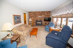 228 E 12th St, Zumbrota, MN 55992 - Photo 16