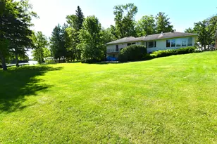 1217 Taft St E, Thief River Falls, MN 56701 - Photo 2