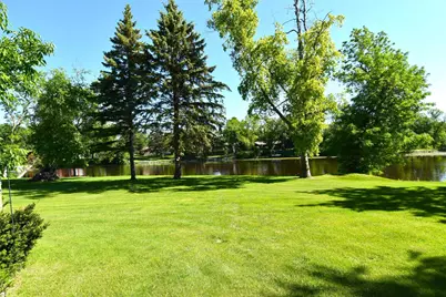 1217 Taft Street E, Thief River Falls, MN 56701 - Photo 4