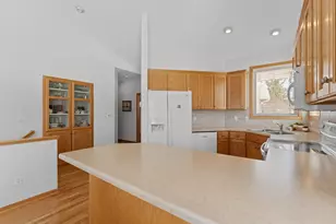5777 Dogwood Ct NW, Rochester, MN 55901 - Photo 4
