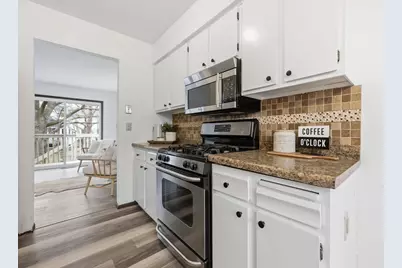 7597 Whitney Drive, Apple Valley, MN 55124 - Photo 8