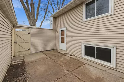 7597 Whitney Drive, Apple Valley, MN 55124 - Photo 36