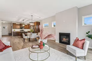 4907 Evergreen Dr N, Hugo, MN 55038 - Photo 8