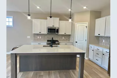 20045 Glarus Lane, Lakeville, MN 55044 - Photo 14