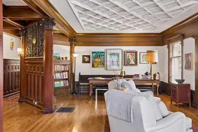 1807 Dupont Avenue S, Minneapolis, MN 55403 - Photo 18