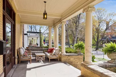 1807 Dupont Avenue S, Minneapolis, MN 55403 - Photo 2