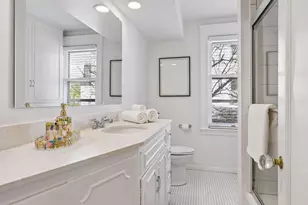 1807 Dupont Ave S, Minneapolis, MN 55403 - Photo 50
