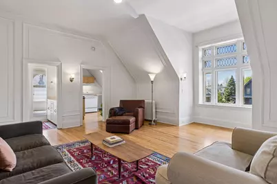 1807 Dupont Avenue S, Minneapolis, MN 55403 - Photo 58