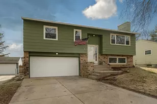 1552 5th Ave SW, Rochester, MN 55902 - Photo 1