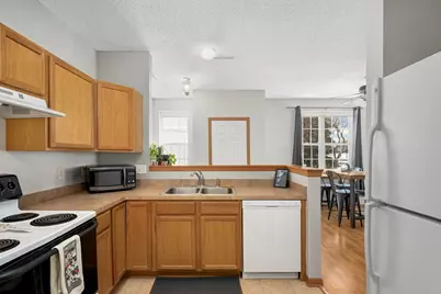 656 Cobblestone Way, Shakopee, MN 55379 - Photo 8