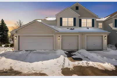 656 Cobblestone Way, Shakopee, MN 55379 - Photo 1