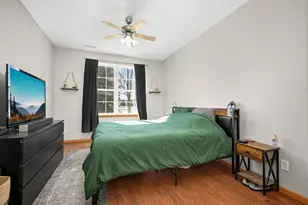 656 Cobblestone Way, Shakopee, MN 55379 - Photo 12