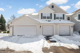 656 Cobblestone Way, Shakopee, MN 55379 - Photo 20