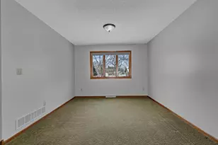 1314 W Oakes Dr, Saint Cloud, MN 56303 - Photo 6