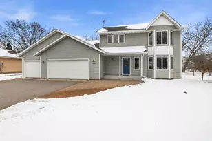 1314 W Oakes Dr, Saint Cloud, MN 56303 - Photo 1