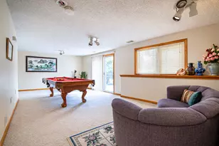 1242 Myrtle St N, Maplewood, MN 55119 - Photo 16