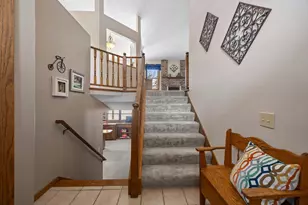 12715 Dorchester Trail, Apple Valley, MN 55124 - Photo 4