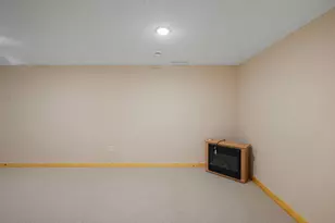 104 Woodland Ct, Princeton, MN 55371 - Photo 16