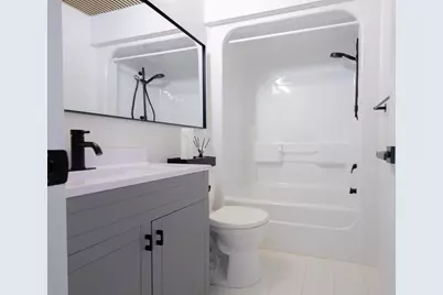 419 County Road C W, Roseville, MN 55113 - Photo 2