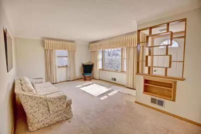 3420 26 1/2 Avenue N, Robbinsdale, MN 55422 - Photo 4