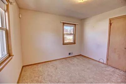 3420 26 1/2 Avenue N, Robbinsdale, MN 55422 - Photo 8