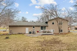 7731 Polaris Ln N, Maple Grove, MN 55311 - Photo 32