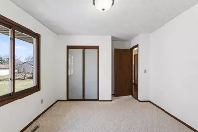 8340 Jersey Avenue N, Brooklyn Park, MN 55445 - Photo 14