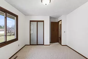 8340 Jersey Ave N, Brooklyn Park, MN 55445 - Photo 14