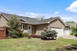 1015 Ferndale St S, Maplewood, MN 55119 - Photo 6