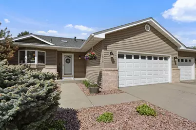 1015 Ferndale Street S, Maplewood, MN 55119 - Photo 2