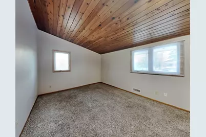 9241 34th Avenue N, New Hope, MN 55427 - Photo 8