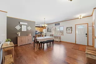 320 1st Ave W, Burtrum, MN 56318 - Photo 8