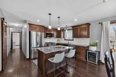 3907 Sunnydale Lane SE, Rochester, MN 55904 - Photo 8