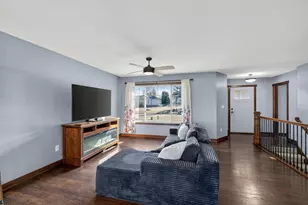 3907 Sunnydale Ln SE, Rochester, MN 55904 - Photo 6