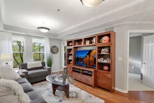 645 N 1st St, Minneapolis, MN 55401 - Photo 4