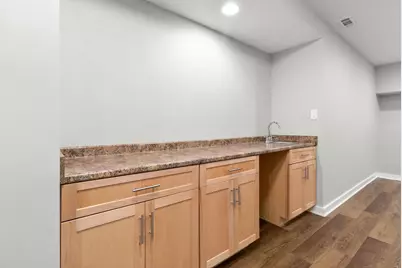 8048 Marsh Creek Alcove, Woodbury, MN 55125 - Photo 38