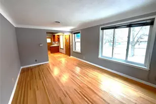 686 Lexington Parkway S, Saint Paul, MN 55116 - Photo 8