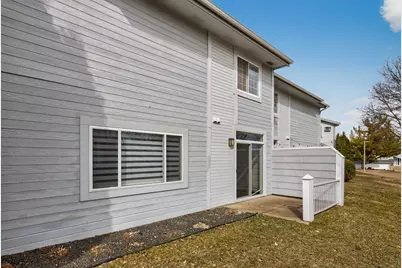 281 Zumbro Drive NW, Rochester, MN 55901 - Photo 4