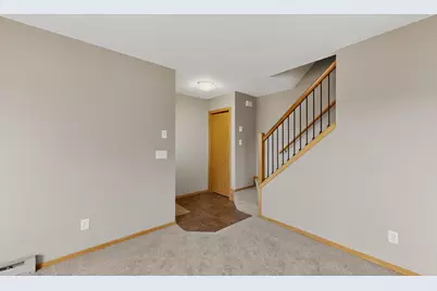 281 Zumbro Drive NW, Rochester, MN 55901 - Photo 10