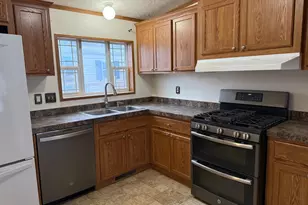 8580 Atlantic Ave, Inver Grove Heights, MN 55077 - Photo 6