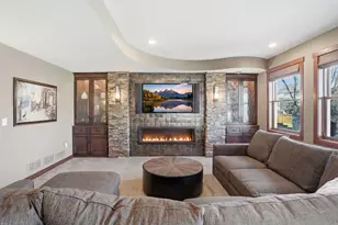 11587 Avery Dr, Inver Grove Heights, MN 55077 - Photo 64