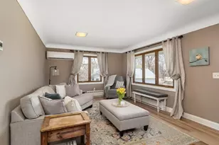 1380 Braun Ct, Eagan, MN 55123 - Photo 4