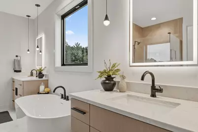 755 Ensconced Way, Chaska, MN 55318 - Photo 44