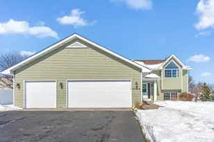 17564 Gander Ln, Farmington, MN 55024 - Photo 2
