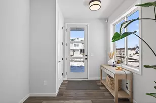 5405 GESTACH LN, Victoria, MN 55318 - Photo 10