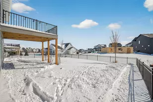 5405 GESTACH LN, Victoria, MN 55318 - Photo 26