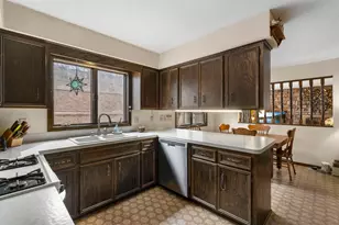 2309 Horizon Rd, Burnsville, MN 55337 - Photo 18