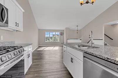 4719 6th Street NE, Saint Cloud, MN 56304 - Photo 10